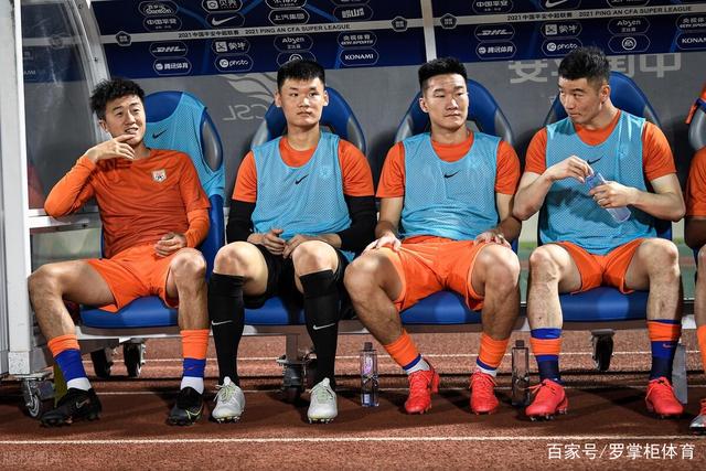 布克52分太阳力克鹈鹕升至西部第7 老鹰擒公牛